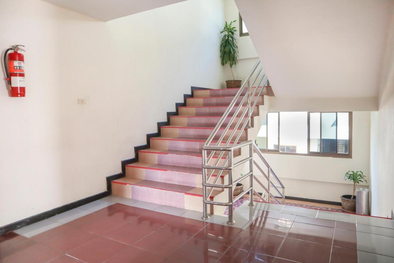 קראבי Oyo 747 Suwanna Hotel מראה חיצוני תמונה